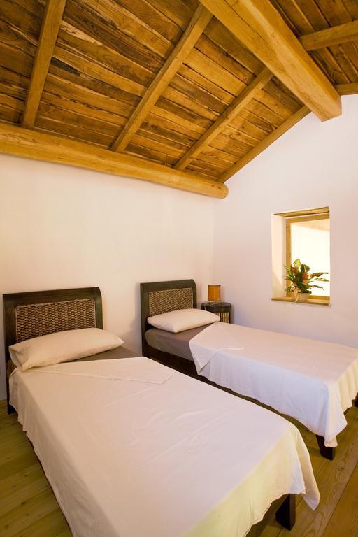 Bed and Breakfast L' Eliantemo San Sabino Camera foto